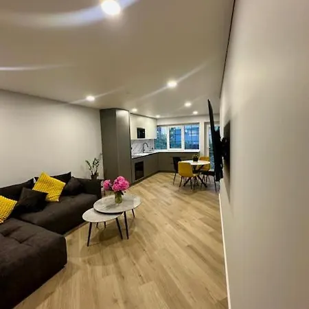 Butas Nuomai Truputi Daugiau Nei Kilometras Pesciomis Iki Senamiescio Apartament