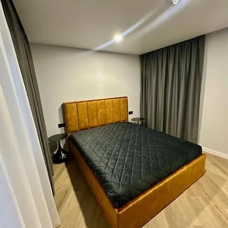 Butas Nuomai Truputi Daugiau Nei Kilometras Pesciomis Iki Senamiescio Apartament
