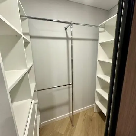 Apartament Butas Nuomai Truputi Daugiau Nei Kilometras Pesciomis Iki Senamiescio *