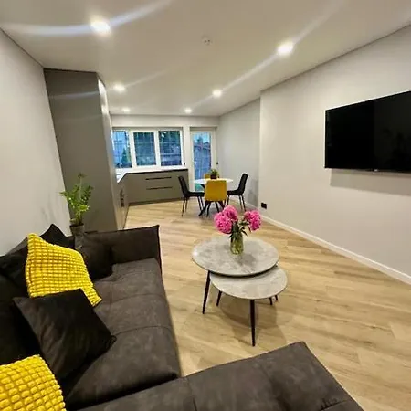Butas Nuomai Truputi Daugiau Nei Kilometras Pesciomis Iki Senamiescio Apartament Kowno