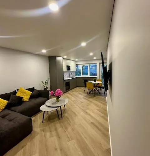 Butas Nuomai Truputi Daugiau Nei Kilometras Pesciomis Iki Senamiescio Lejlighed