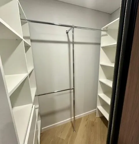 Lejlighed Butas Nuomai Truputi Daugiau Nei Kilometras Pesciomis Iki Senamiescio *