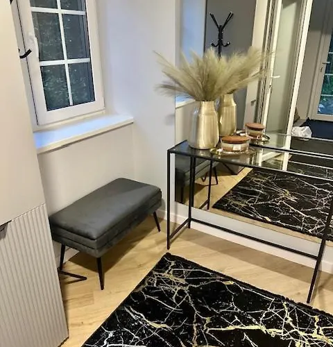 Butas Nuomai Truputi Daugiau Nei Kilometras Pesciomis Iki Senamiescio *